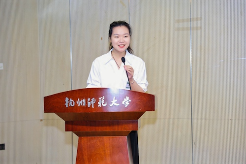公共卫生与护理学院团委书记张静(1)